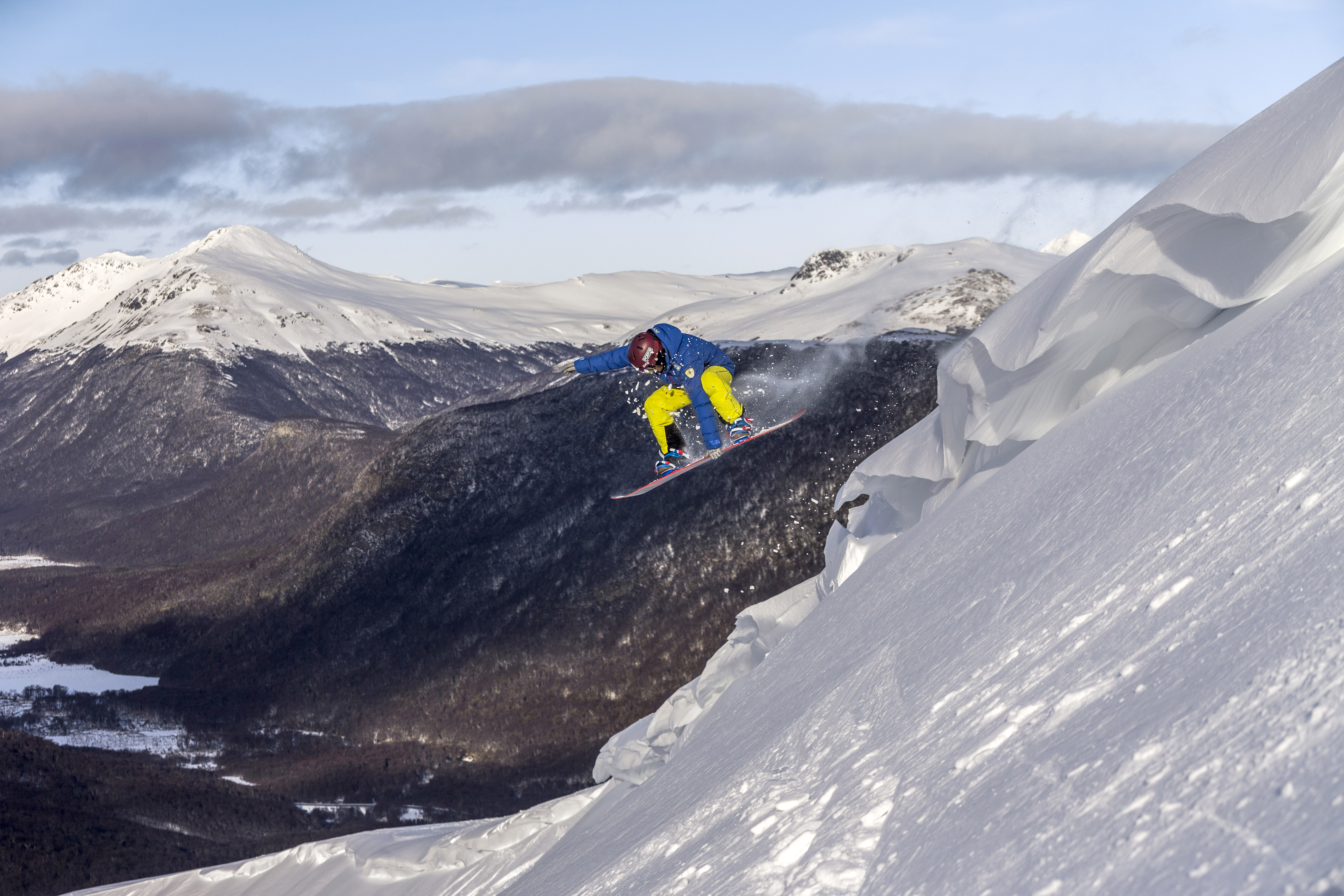 Pase Cerro Castor + Traslados + Equipo de Snowboard